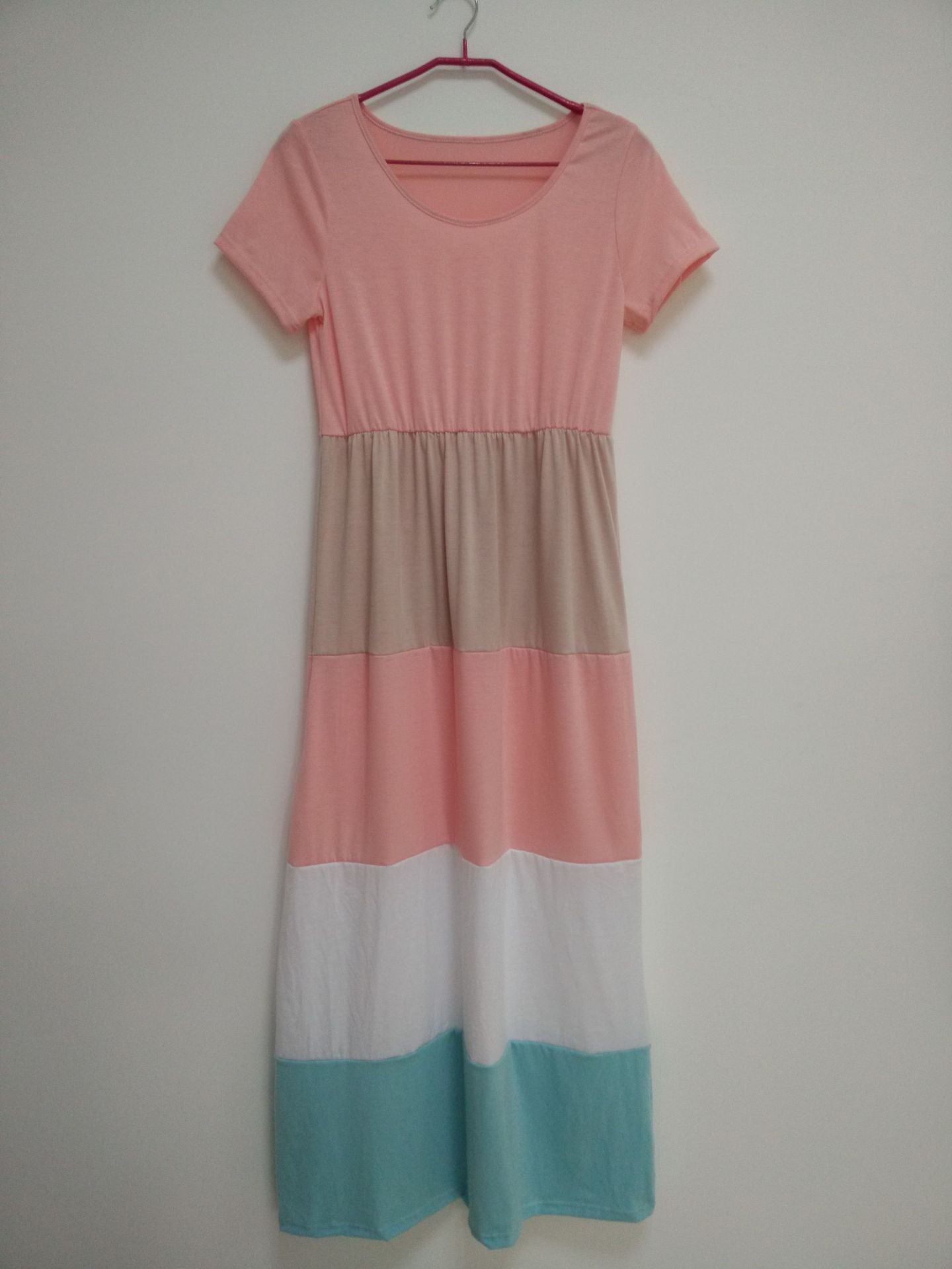 Short-sleeved solid color splicing women's dress