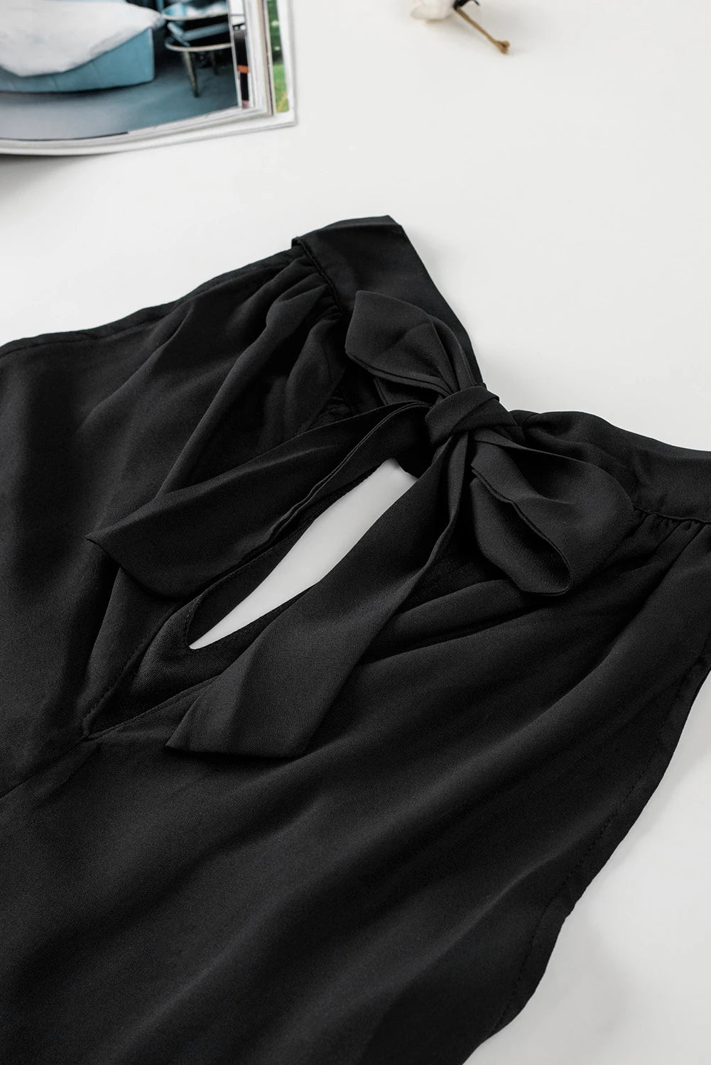 Black Keyhole Halter Neck Tank