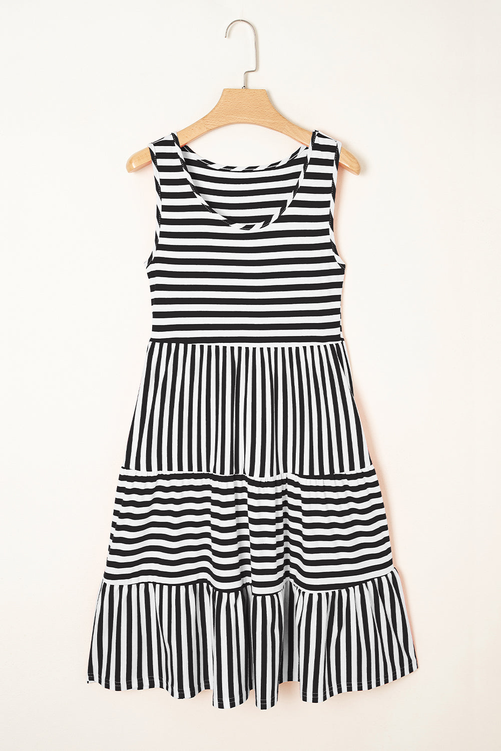 Stripe U Neck Sleeveless Loose Fit Mini Dress