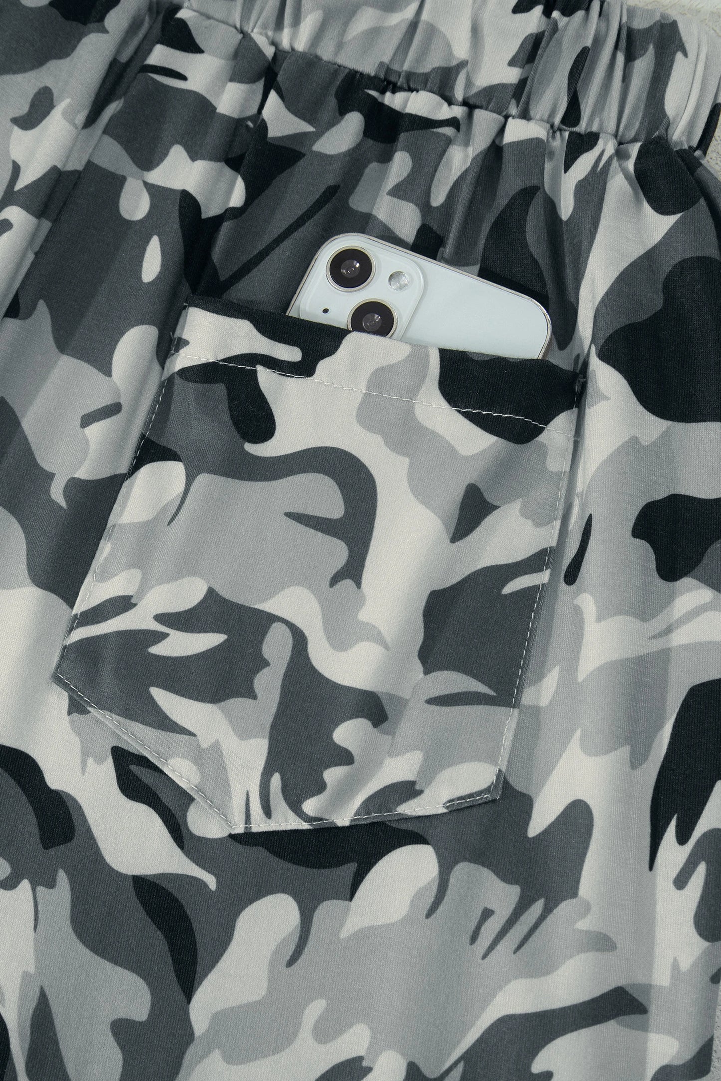 Camouflage Print Drawstring Casual Pants