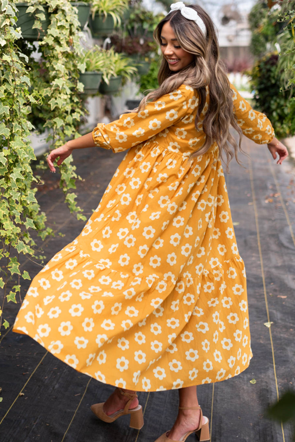 Flower touch dress 2025