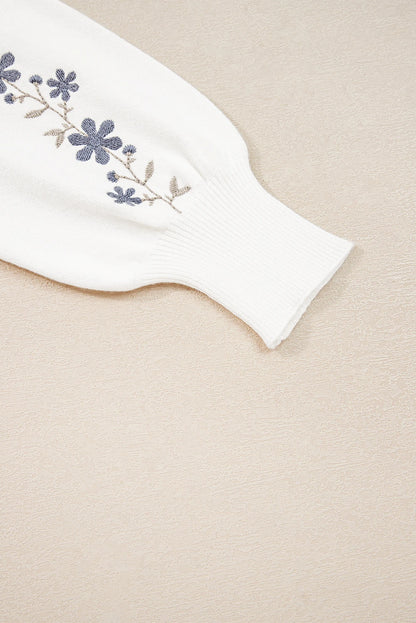 White Floral Embroidered Scallop Hem Cropped Sweater