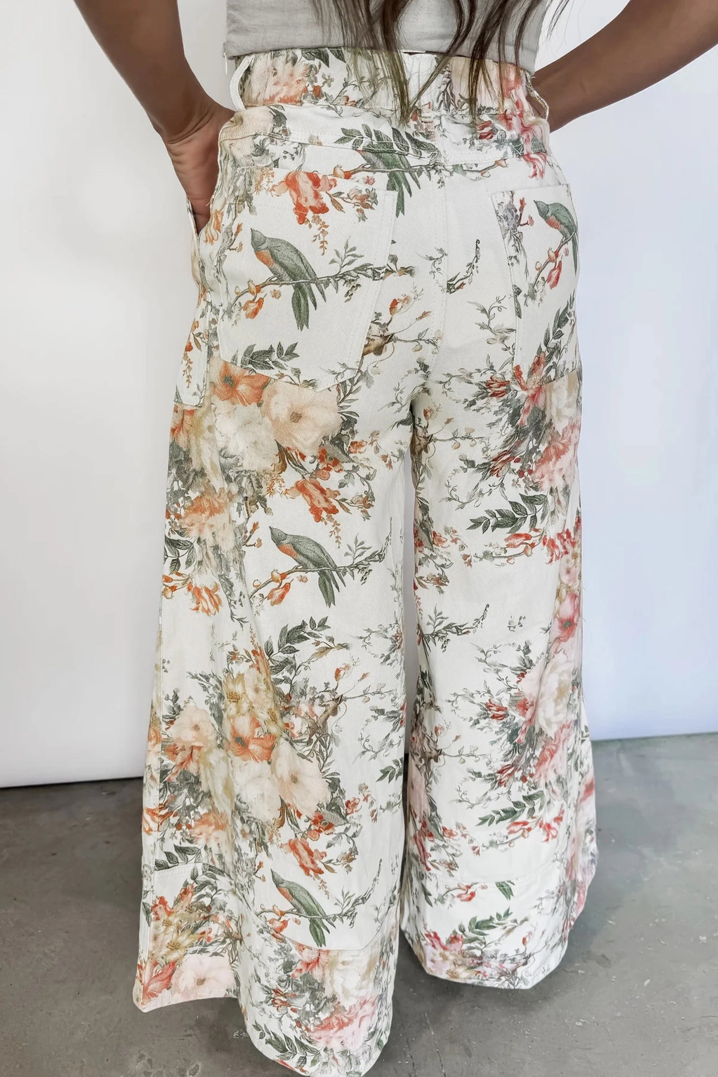 Beige Vintage Style Floral Print High Waist Wide Leg Jeans