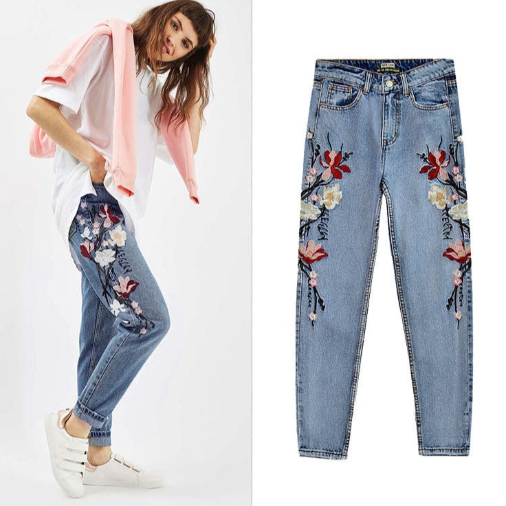 BF High Waist embroidered Straight-leg Jeans