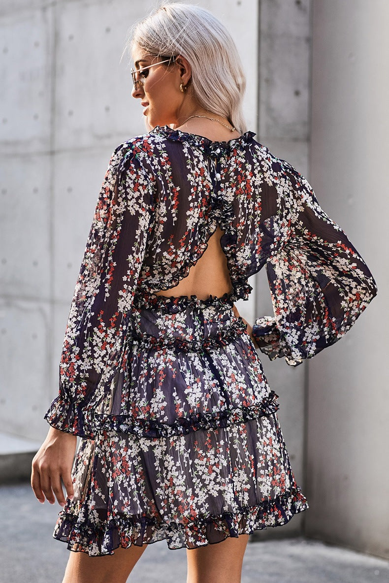 Deep V-neck Waist-cinching Dress
