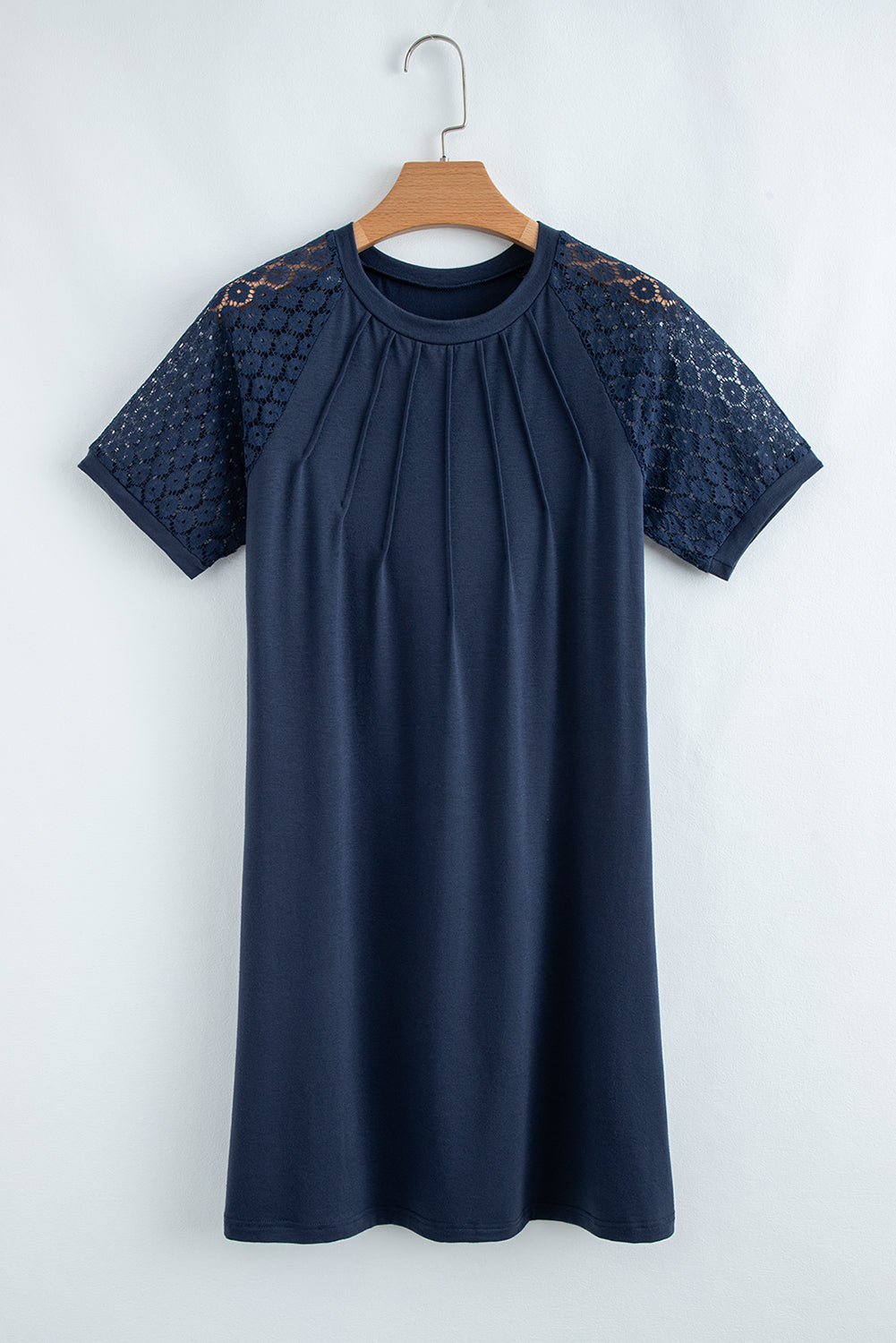 Contrast Lace Raglan Sleeve Pleated Detail Shift Dress