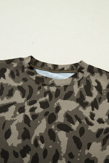 Brown Retro Leopard Print Mock Neck Slim Tee