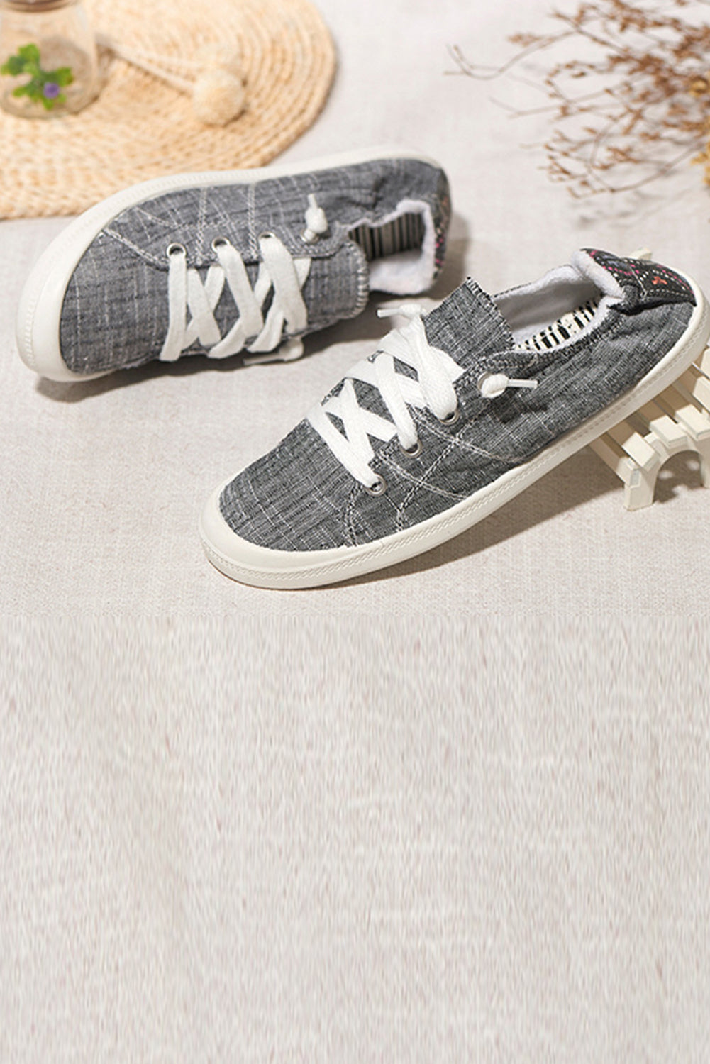 Gray Lace up Casual Canvas Shoes