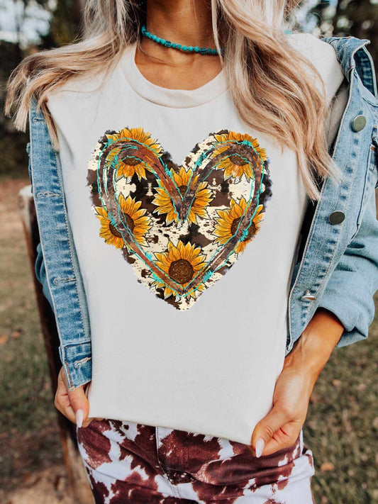 Floral Heart-shaped Casual T-shirt